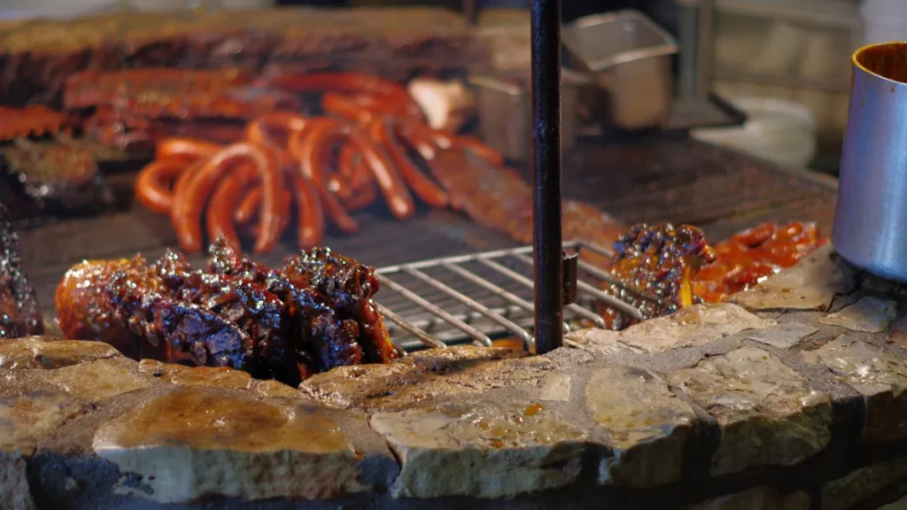 11 Foodie Road Trips In The U.S. Where Every Stop Is Delicious
